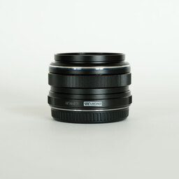 OLYMPUS M.ZUIKO DIGITAL 17mm F1.8