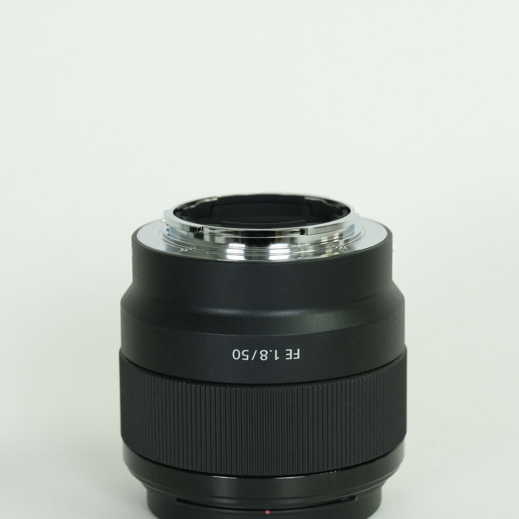 SONY FE 50mm F1.8 SEL50F18F