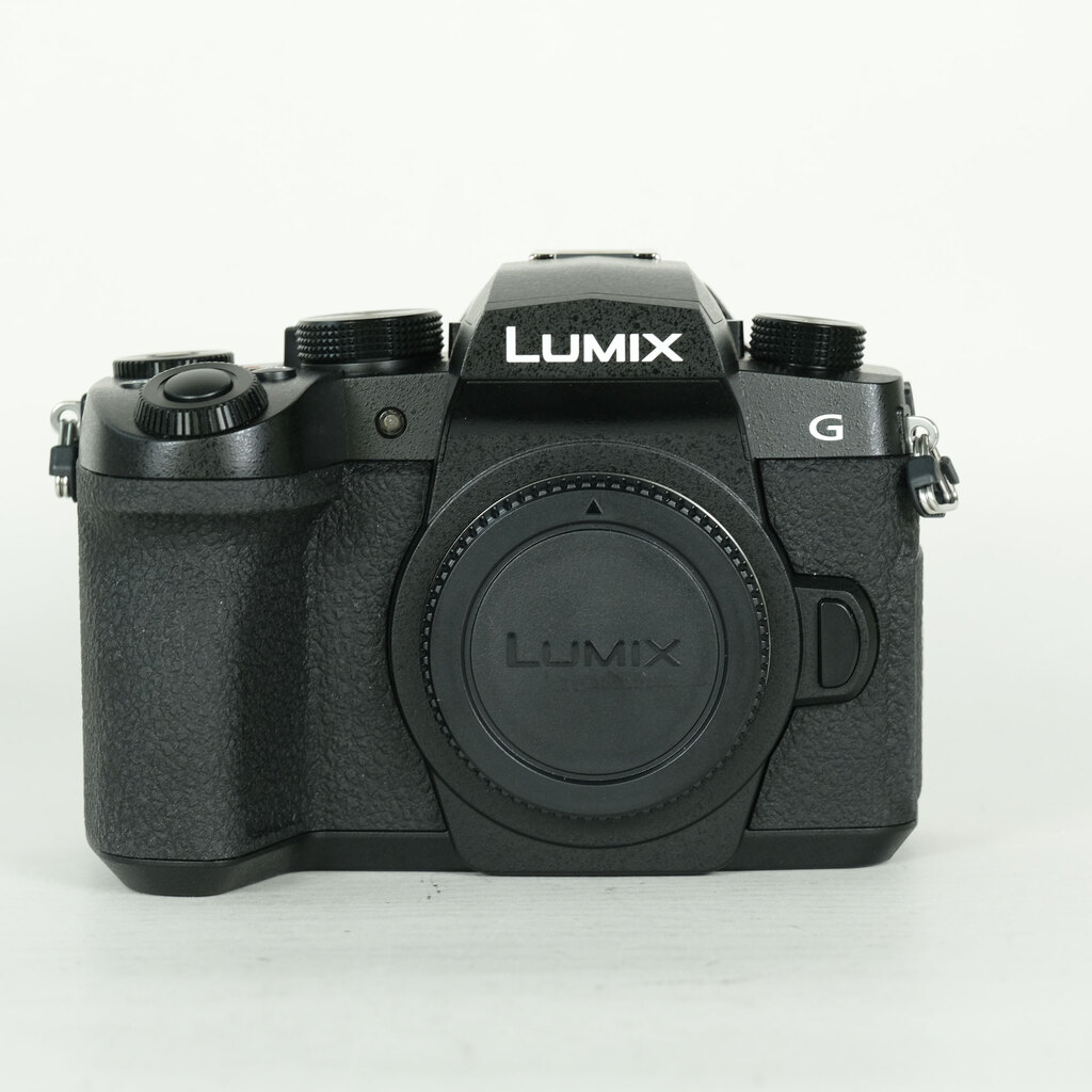 【中古美品】LUMIX G99D ボデイ（シャッター6829回） LUMIX DC-G99D ボディ 中古価格比較 - 価格.com