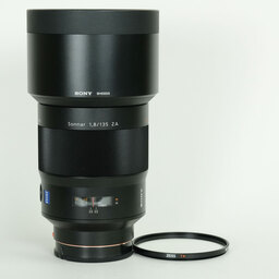 SONY Sonnar T* 135mm F1.8 ZA SAL135F18Z