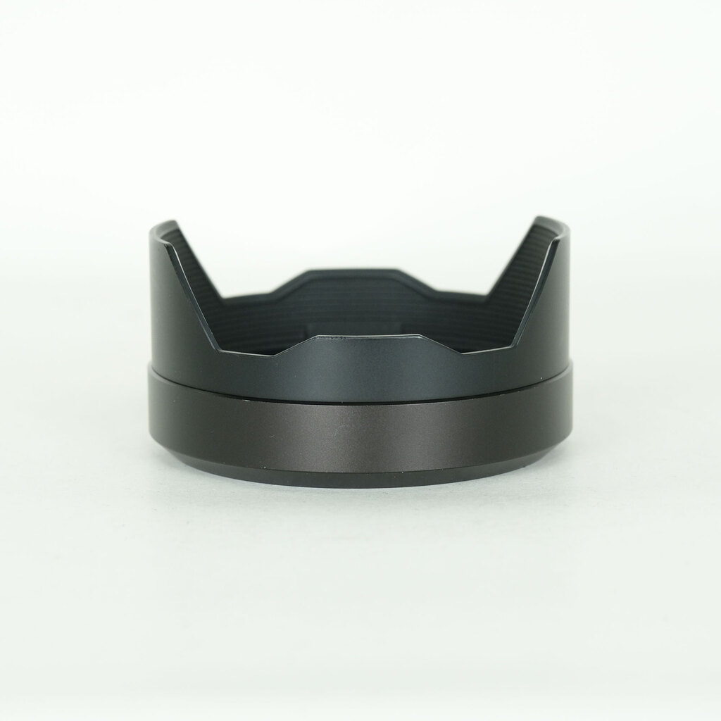 Panasonic LEICA DG VARIO-ELMARIT 12-60mm / F2.8-4.0 ASPH. / POWER O.I.S.