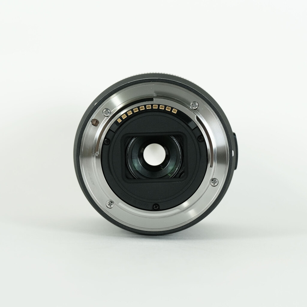 SONY E 18-135mm F3.5-5.6 OSS SEL18135