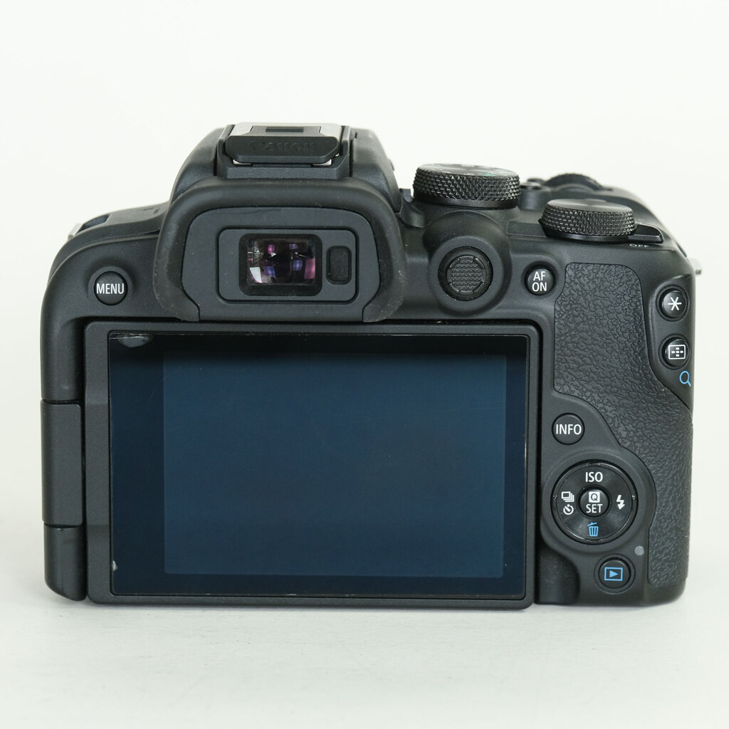 Canon EOS R10