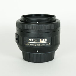 Nikon AF-S DX NIKKOR 35mm f/1.8G