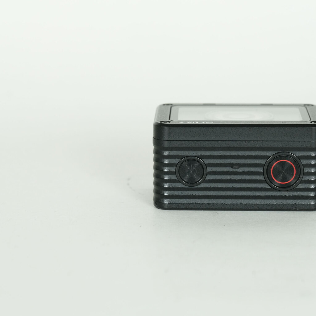 SONY Cyber-shot DSC-RX0