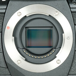 OLYMPUS OM-D E-M1 Mark II