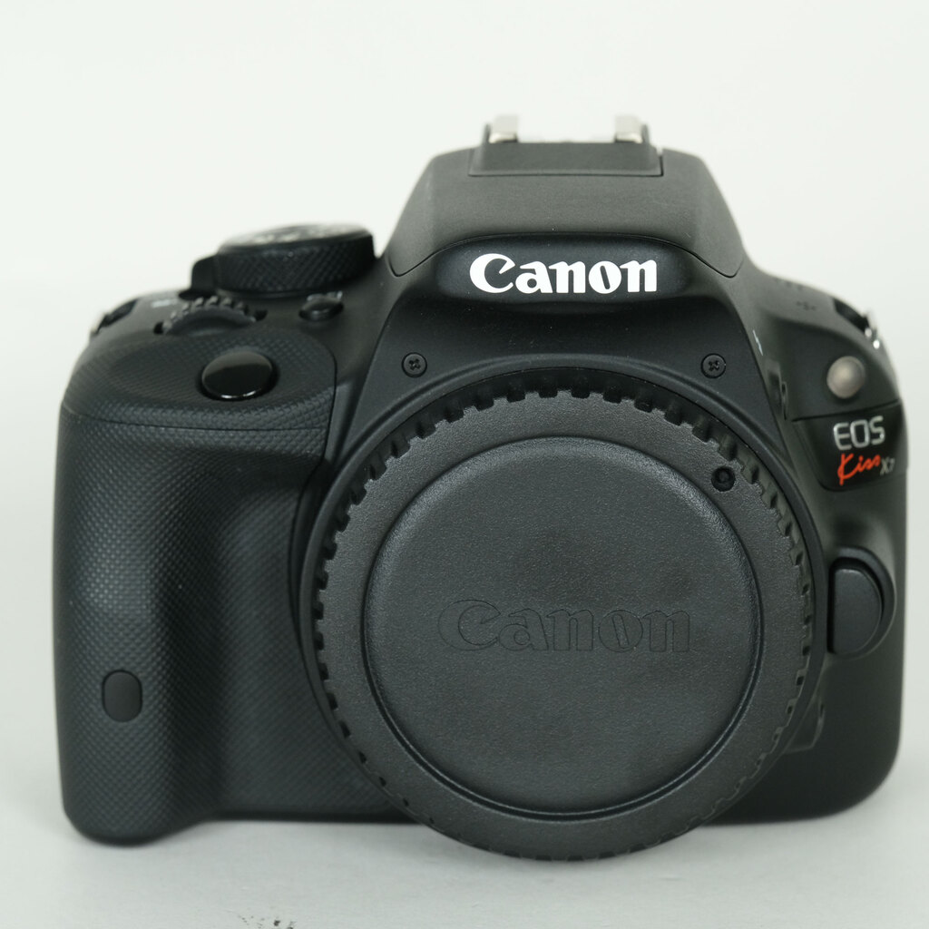 Canon EOS Kiss X7
