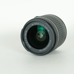 Nikon AF-P DX NIKKOR 18-55mm F3.5-5.6G VR