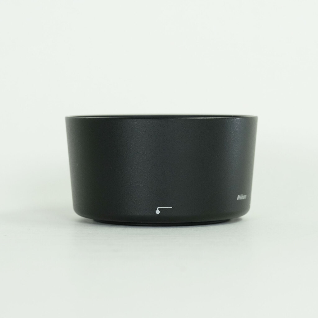 Nikon AF-S DX VR Zoom-Nikkor 55-200mm F4-5.6G IF-ED Nikon AF-S DX VR Zoom-Nikkor 55-200mm F4-5.6G IF-ED