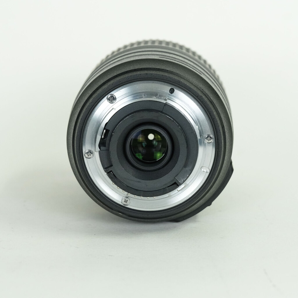 Nikon AF-S DX NIKKOR 55-300mm F4.5-5.6G ED VR Nikon AF-S DX NIKKOR 55-300mm F4.5-5.6G ED VR