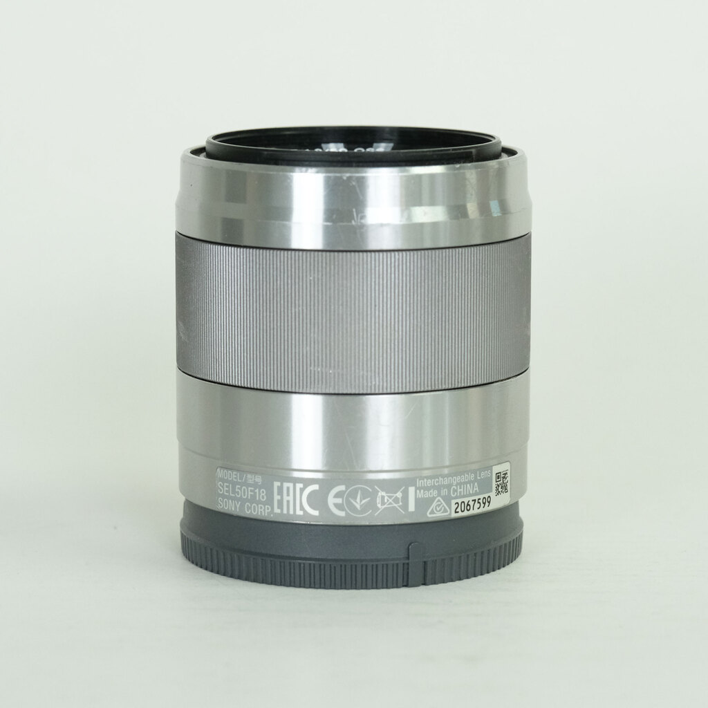 SONY E 50mm F1.8 OSS SEL50F18