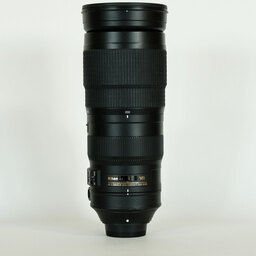 Nikon AF-S NIKKOR 200-500mm f/5.6E ED VR