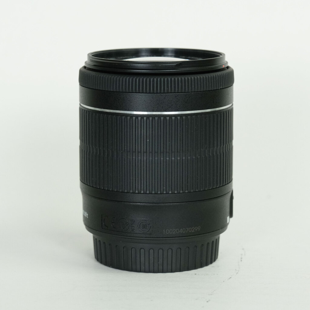 Canon EF-S18-55mm F3.5-5.6 IS STM