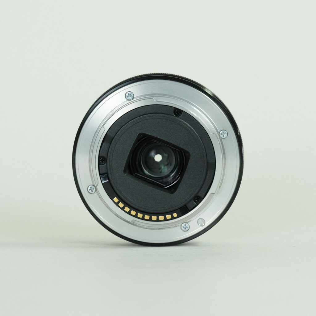 SONY E 20mm F2.8 SEL20F28