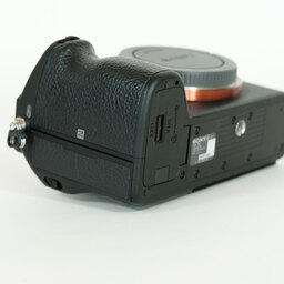 SONY α7 III（ILCE-7M3）