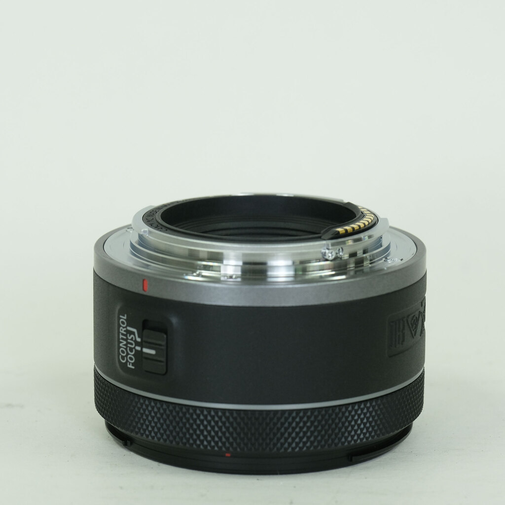 Canon RF50mm F1.8 STM