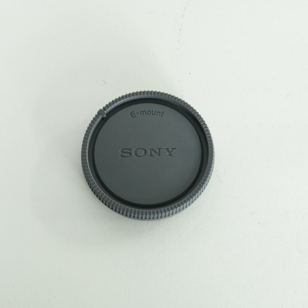 SONY E 18-135mm F3.5-5.6 OSS SEL18135