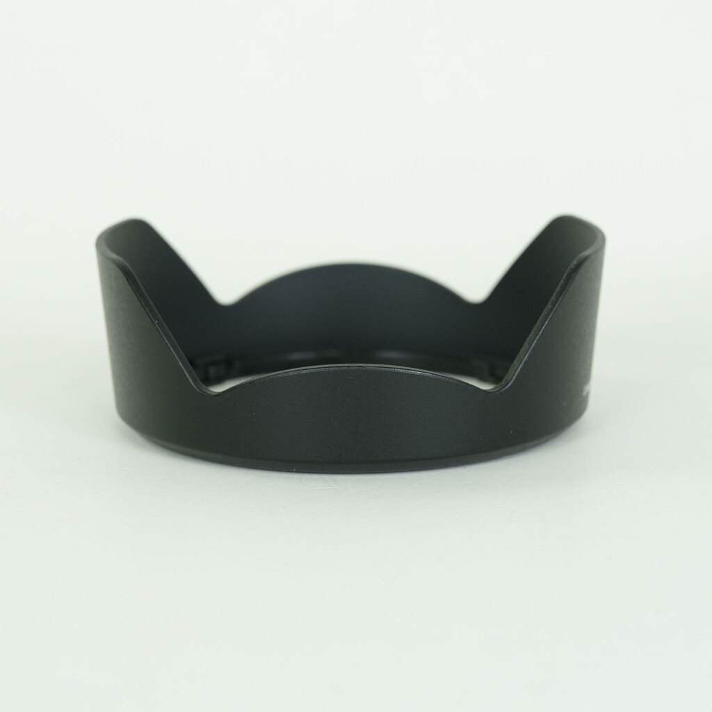 Canon EF-S10-18mm F4.5-5.6 IS STM