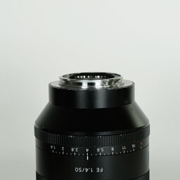 SONY Planar T* FE 50mm F1.4 ZA SEL50F14Z