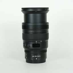 Nikon NIKKOR Z 24-70mm f/2.8 S Nikon NIKKOR Z 24-70mm f/2.8 S