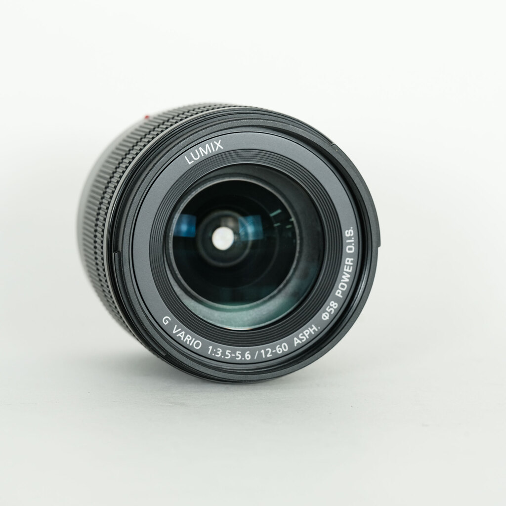 Panasonic LUMIX G VARIO 12-60mm / F3.5-5.6 ASPH. / POWER O.I.S.