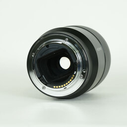 SONY FE 50mm F2.8 Macro SEL50M28