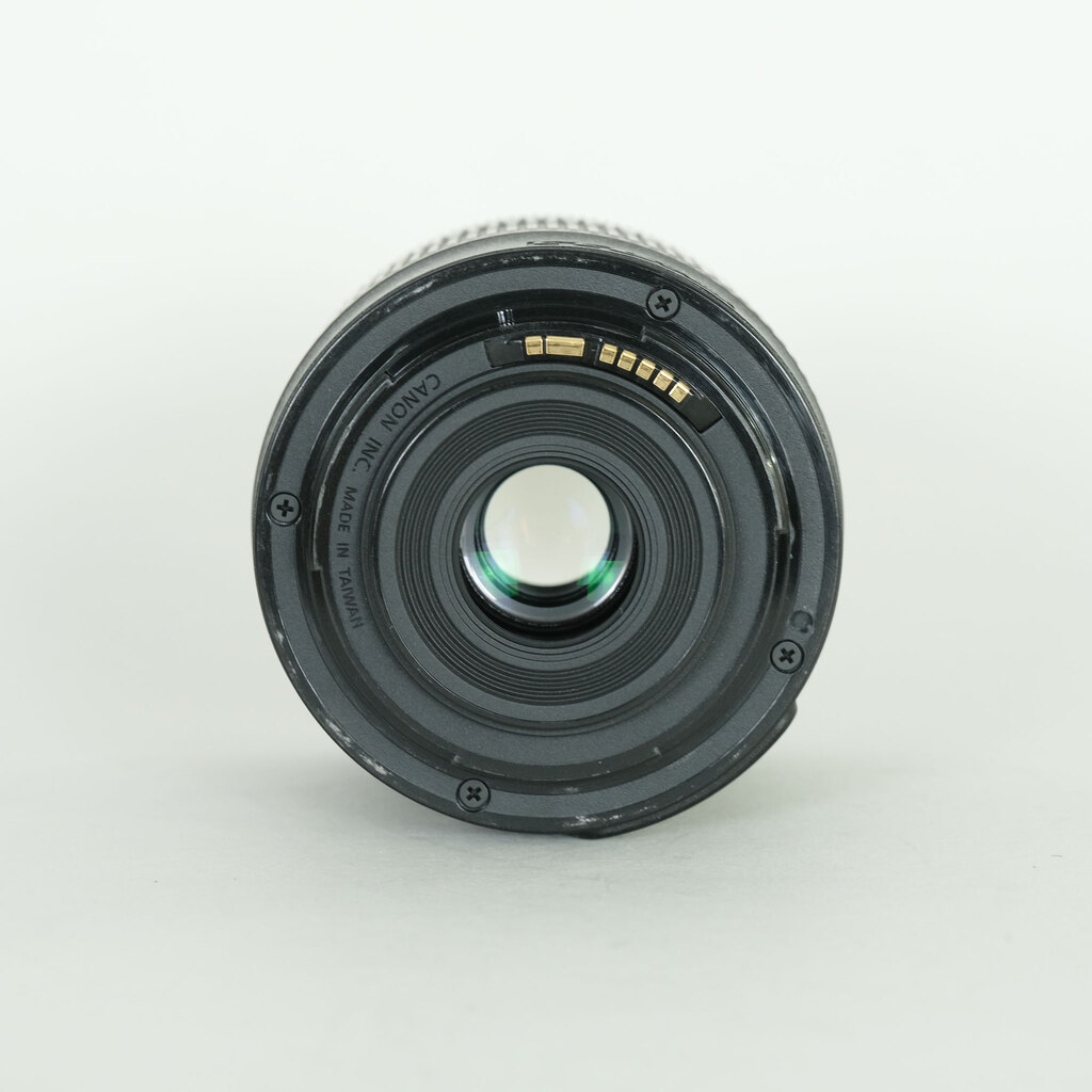 Canon EF-S18-55mm F3.5-5.6 IS STM