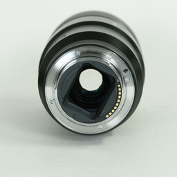 SONY FE 90mm F2.8 Macro G OSS SEL90M28G