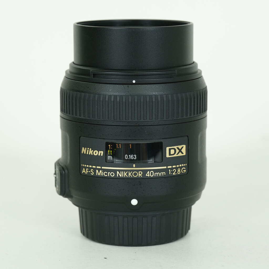 Nikon AF-S DX Micro NIKKOR 40mm f/2.8G