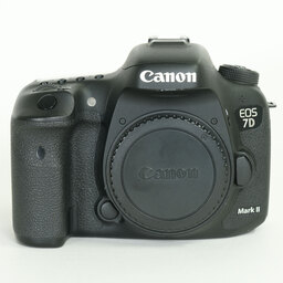 Canon EOS 7D Mark II