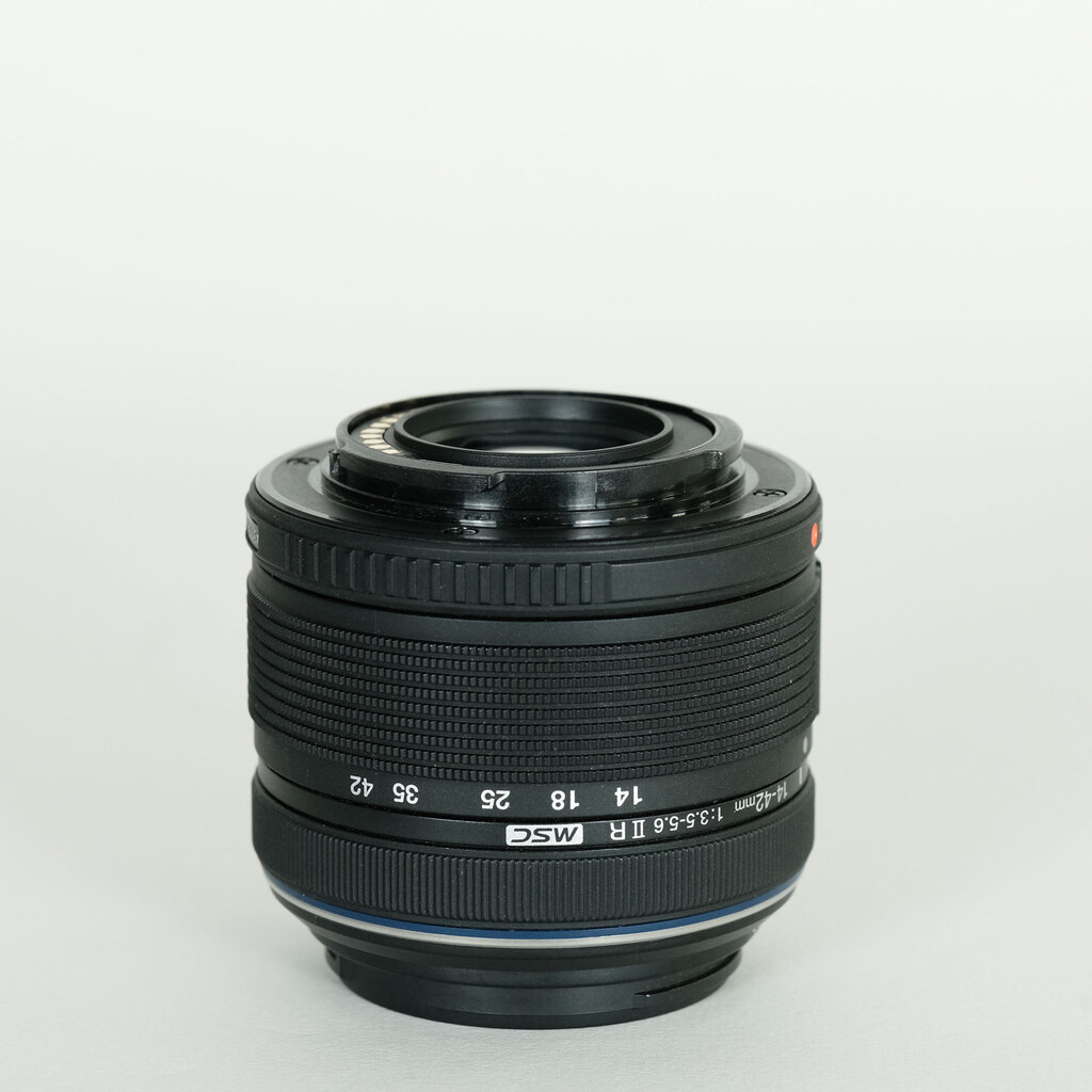 OLYMPUS M.ZUIKO DIGITAL 14-42mm F3.5-5.6IIR ブラック
