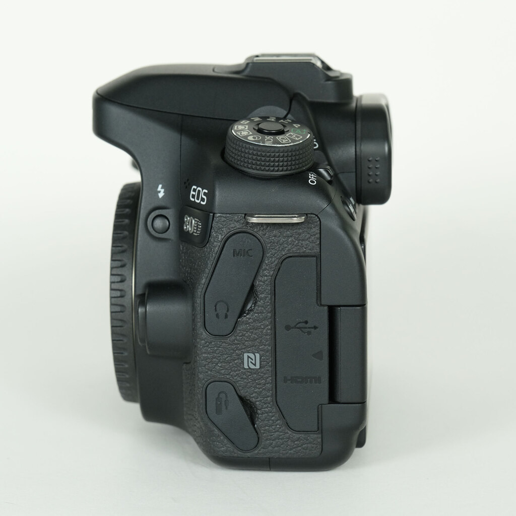Canon EOS 80D