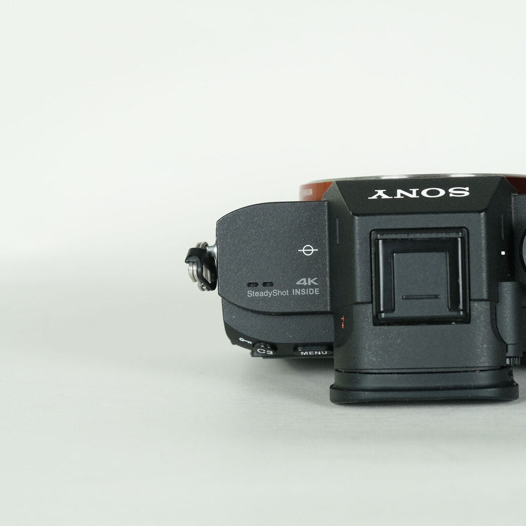SONY α7 III(ILCE-7M3) SONY α7 III(ILCE-7M3)