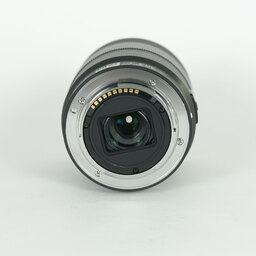 SONY E 18-135mm F3.5-5.6 OSS SEL18135