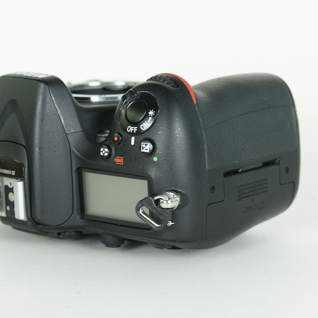 Nikon D7100