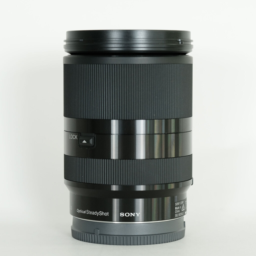 SONY E18-200mm F3.5-6.3 OSS LE SEL18200LE