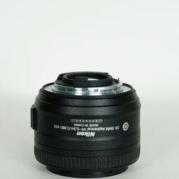 Nikon AF-S DX NIKKOR 35mm f/1.8G