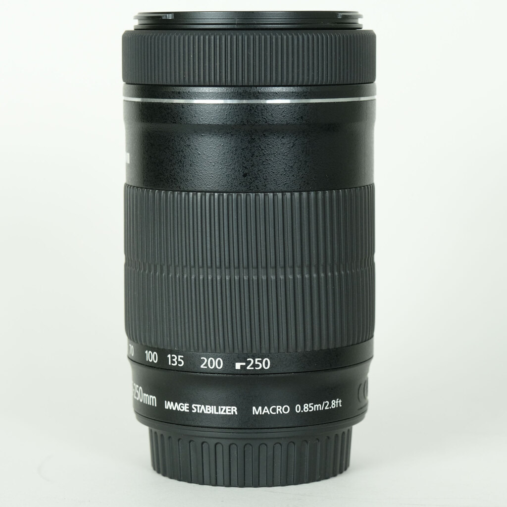 Canon EF-S55-250mm F4-5.6 IS STM