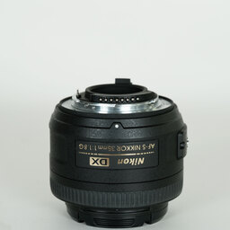 Nikon AF-S DX NIKKOR 35mm f/1.8G