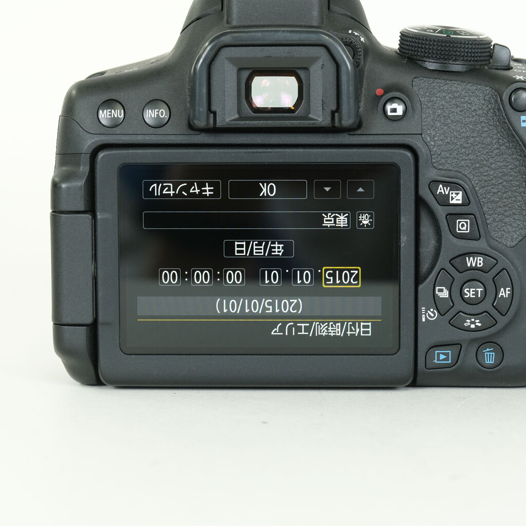 Canon EOS Kiss X8i Canon EOS Kiss X8i
