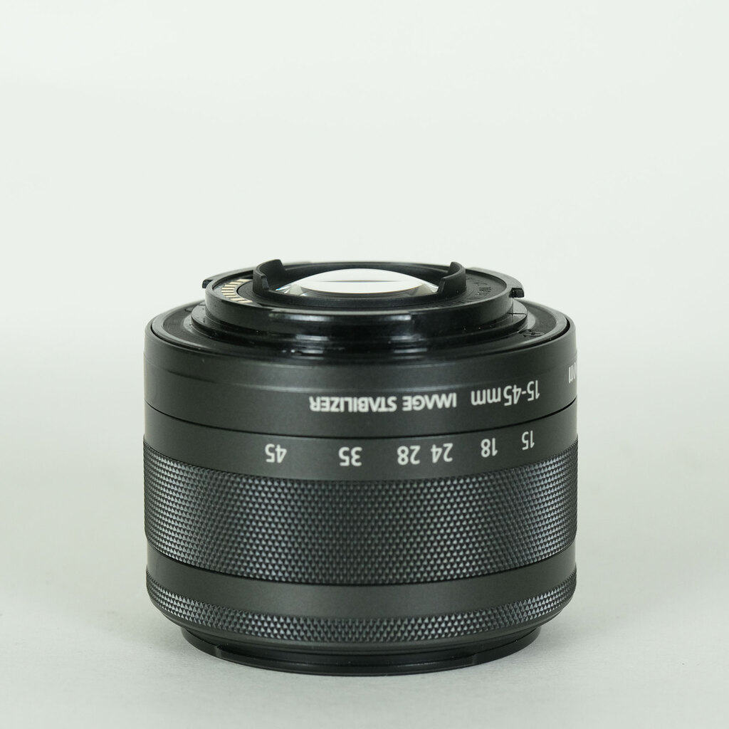 Canon EF-M15-45mm F3.5-6.3 IS STM