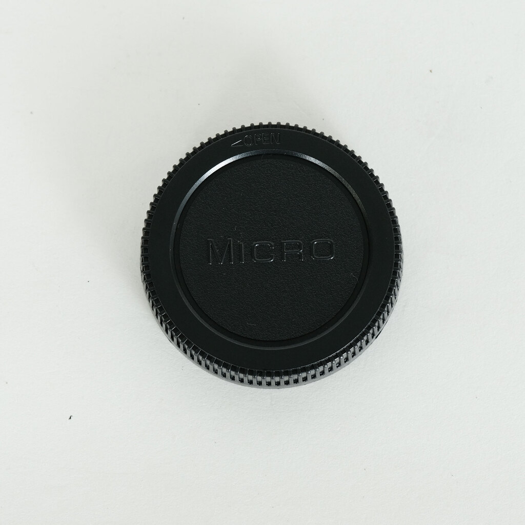 Panasonic LUMIX G VARIO 12-32mm / F3.5-5.6 ASPH. / MEGA O.I.S.