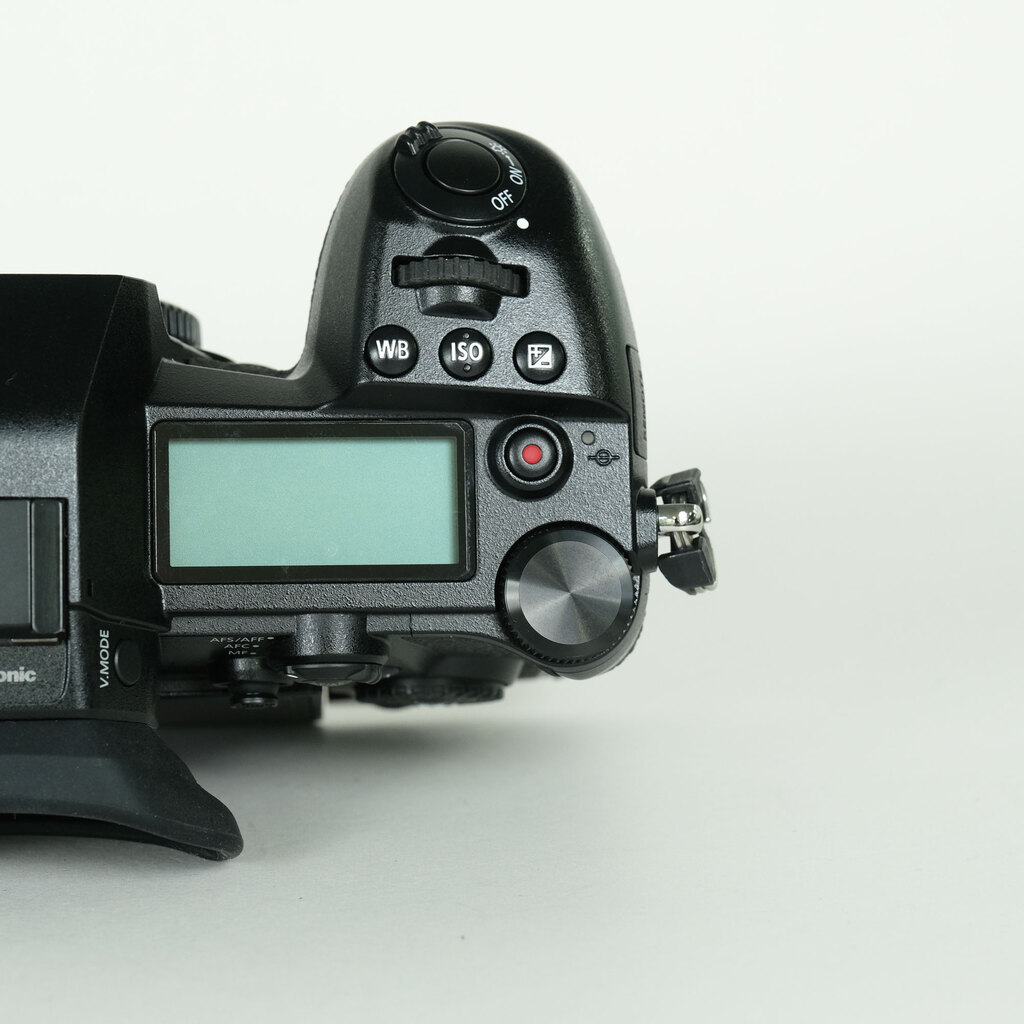 Panasonic LUMIX DC-G9 PROの出品 | ONE SCENE（ワンシーン）