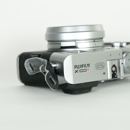 FUJIFILM X100F シルバー