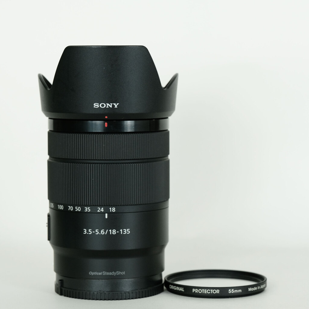 SONY E 18-135mm F3.5-5.6 OSS SEL18135