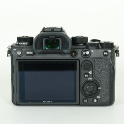 SONY α9 II（ILCE-9M2）