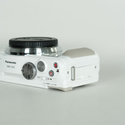 Panasonic LUMIX DMC-GF6-W ボディ ホワイト