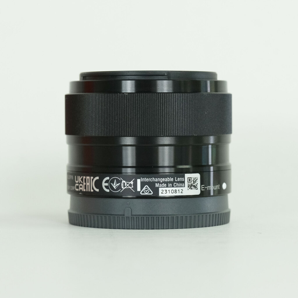 SONY E 35mm F1.8 OSS SEL35F18