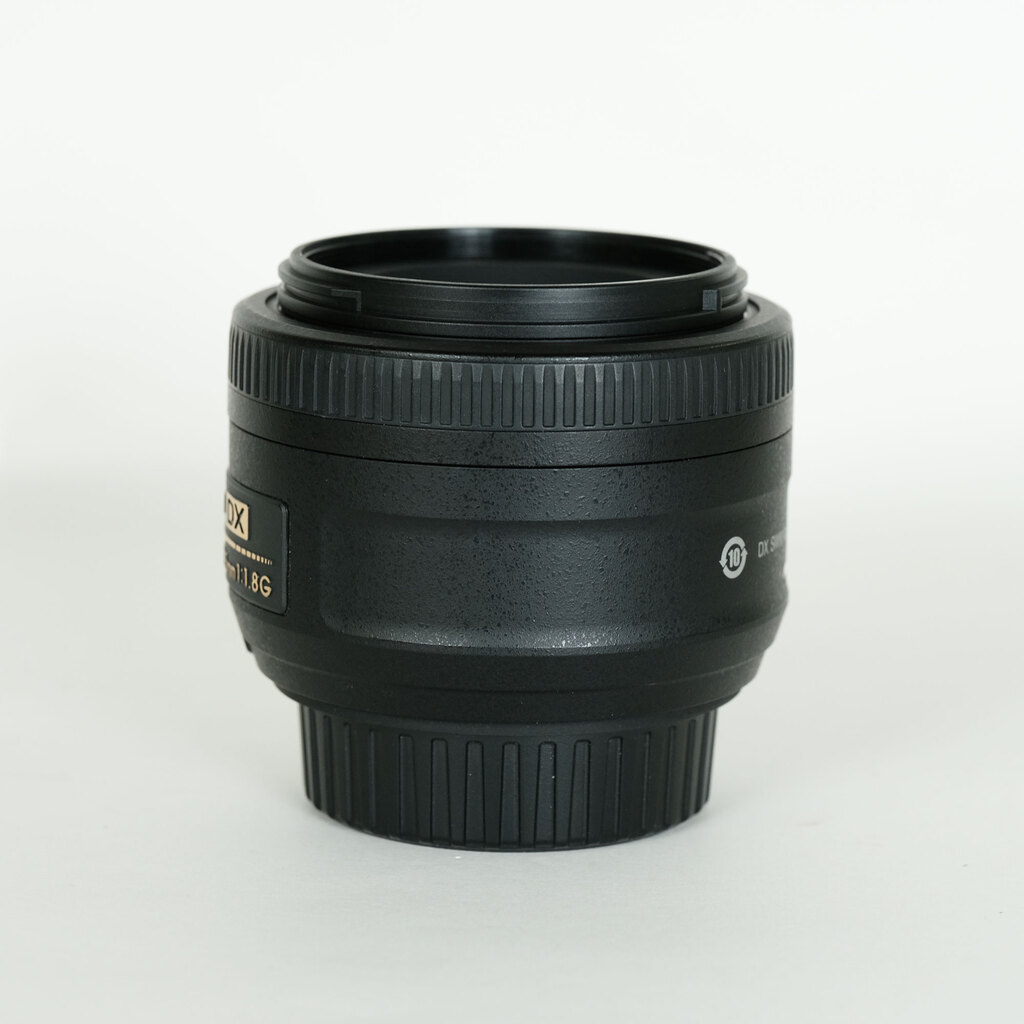 Nikon AF-S DX NIKKOR 35mm f/1.8G