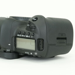 Canon EOS 5D Mark IV Canon EOS 5D Mark IV